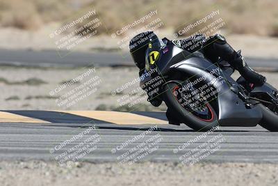 media/Oct-04-2025-CVMA (Sat) [[408bcdd6e4]]/Race 10-Amateur Supersport Middleweight/